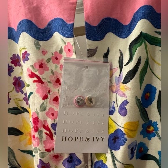 Hope & Ivy v-neck puff sleeve midi smock dress in multi - Picture 6 of 8